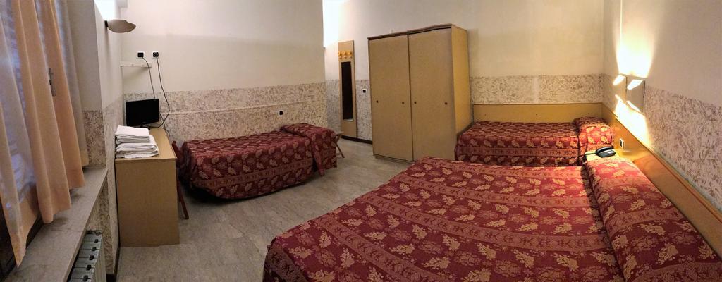 Hotel Nettuno Mailand Zimmer foto